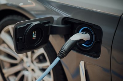 Leasen van een elektrische auto wordt dit jaar duurder